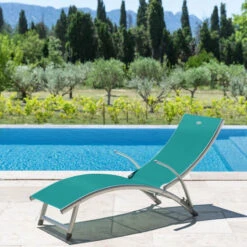 Transat Samba Pliable Et Empilable émeraude Hespéride -Magasin Mobilier transat samba pliable et empilable coloris emeraude hesperide 2